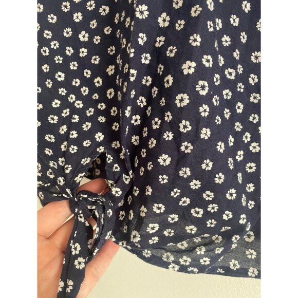 J.Crew Women’s Navy & White Floral Cotton Tie-Front Short Sleeve Top Size S - Picture 5 of 5
